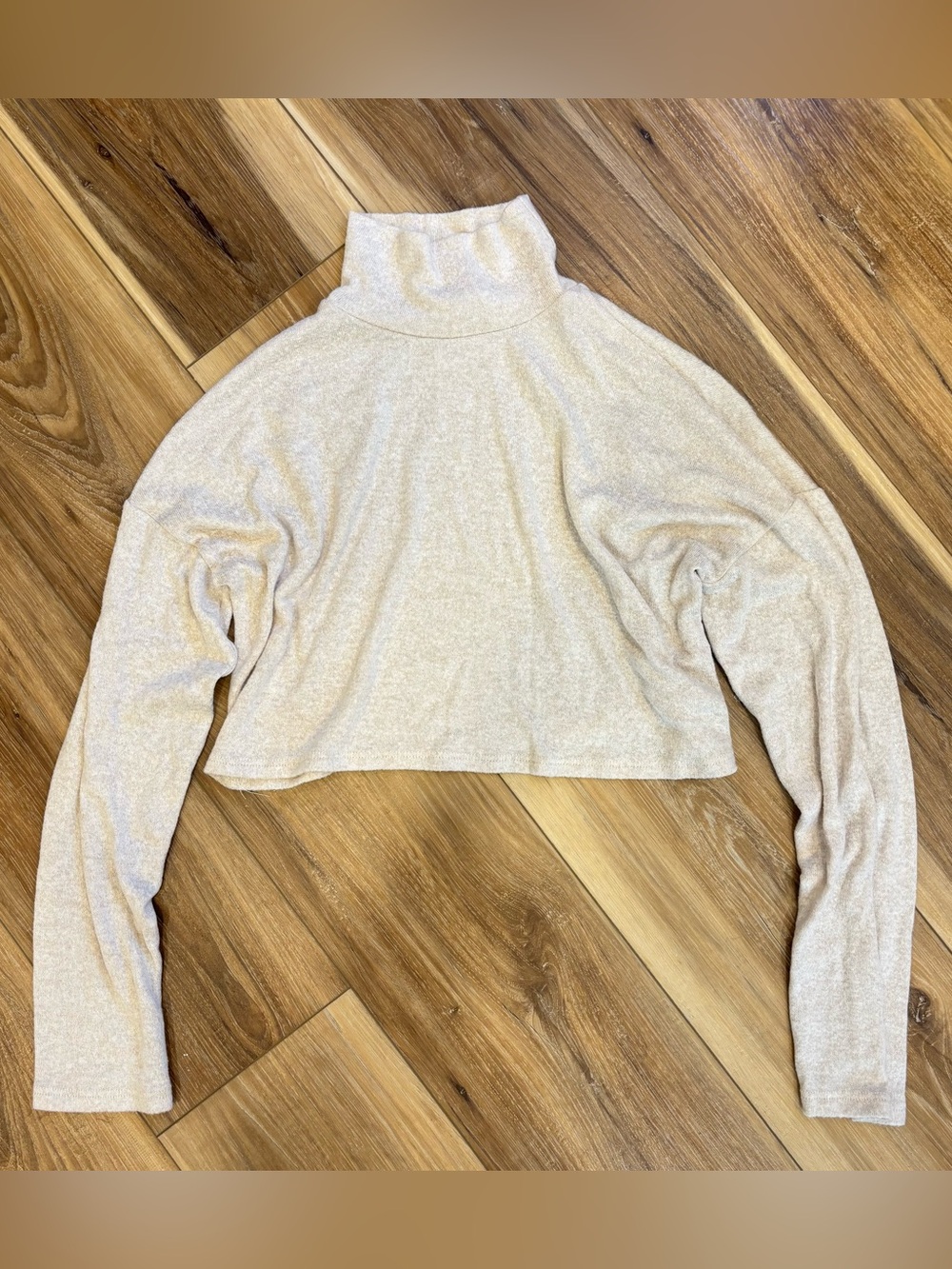 ⭐️ (3/$12) Cropped Turtleneck Long Sleeve Sweater Beige